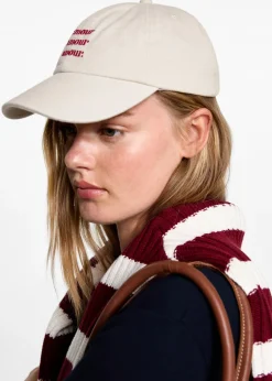 MANGO Więcej Akcesoriów*Czapka z ozdobnym haftem