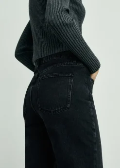 MANGO Dżinsy*Dżinsy Matilda o prostym kroju ze średnim stanem