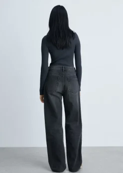 MANGO Dżinsy*Dżinsy Miami o prostym kroju ze średnim stanem