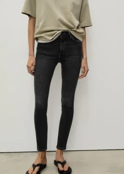 MANGO Dżinsy*Dżinsy skinny ze średnim stanem