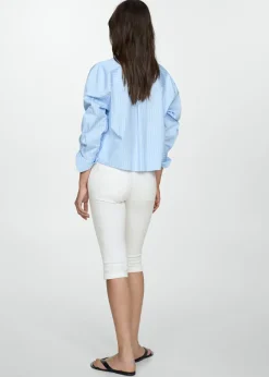 MANGO Dżinsy*Dżinsy slim capri z dekoracyjnymi szwami