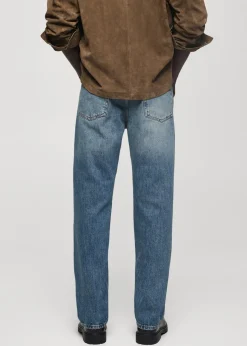 MANGO Dżinsy*Dżinsy straight fit z efektem znoszenia
