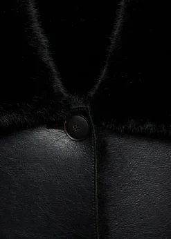 MANGO Płaszcze|Kurtki*Dwustronna kurtka z imitacji skóry z kieszeniami