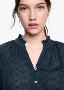 MANGO Koszule I Bluzki*Haftowana bluzka z teksturą