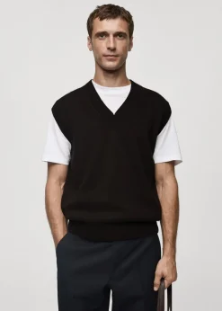 MANGO Kardigany I Swetry*Kamizelka z dzianiny z dekoltem w szpic