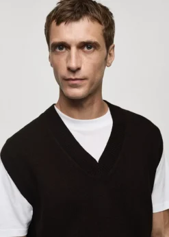 MANGO Kardigany I Swetry*Kamizelka z dzianiny z dekoltem w szpic