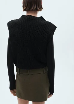 MANGO Kamizelki*Kamizelka z dzianiny z poduszkami na ramionach