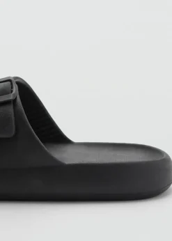 MANGO Buty*Klapki gumowe z dwoma sprzączkami