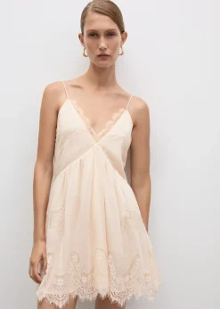 MANGO Sukienki I Kombinezony*Krótka sukienka koronkowa