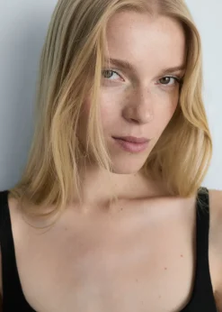 MANGO Sukienki I Kombinezony*Krótka sukienka z kwadratowym dekoltem