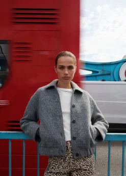 MANGO Płaszcze I Kurtki*Kurtka bomber z tkaniny bouclé