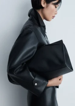 MANGO Kurtki*Kurtka z odpinanym kołnierzem z baranka