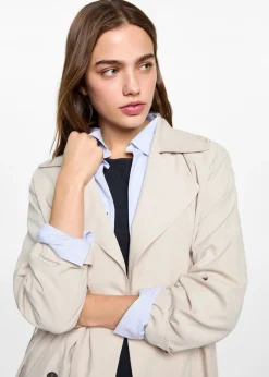 MANGO Płaszcze I Kurtki*Lejący trencz z paskiem