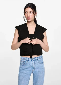 MANGO Kamizelki*Pikowana kamizelka z falbankami