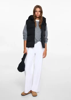 MANGO Kamizelki*Pikowana kamizelka z kapturem