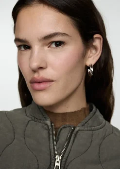 MANGO Kurtki*Pikowana kurtka z marszczeniem