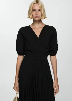 MANGO Sukienki I Kombinezony*Plisowana sukienka o rozszerzanym kroju