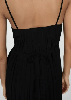 MANGO Sukienki I Kombinezony*Plisowana sukienka z wiązaniem