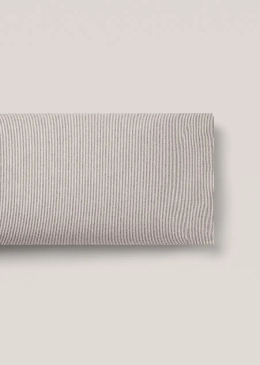 MANGO Poszewki Na Poduszki*Poszewka na poduszkę z bawełnianej flaneli w paski 45 x 110 cm