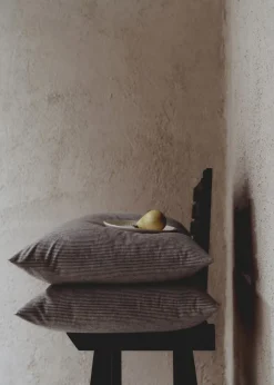 MANGO Poszewki Na Poduszki*Poszewka na poduszkę z bawełnianej flaneli w paski 50 x 75 cm