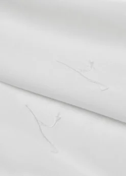 MANGO Poszewki Na Poduszki*Poszewka na poduszkę z bawełny z kwiatowym haftem 60 x 60 cm