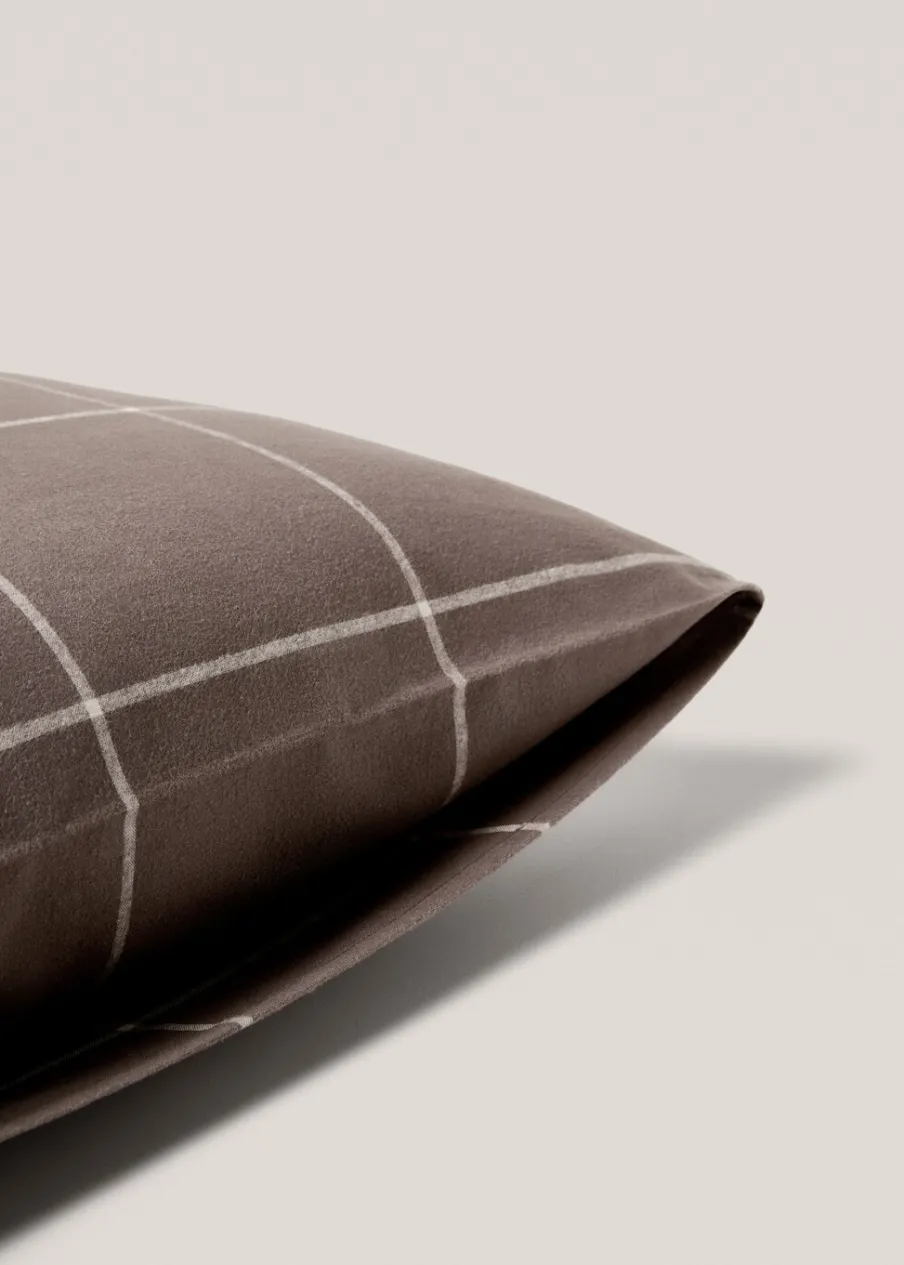 MANGO Poszewki Na Poduszki*Poszewka na poduszkę z bawełnianej flaneli w kratę 60 x 60 cm