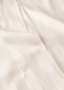 MANGO Poszewki Na Poduszki*Poszewka na poduszkę z satyny w drobne paski 45 x 110 cm