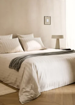 MANGO Poszwa Na Kołdrę*Poszwa na kołdrę z satyny w drobne paski na łóżko 135 cm