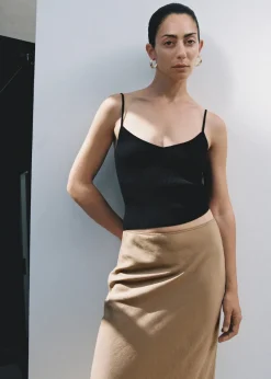 MANGO Topy*Prążkowany top na cienkich ramiączkach