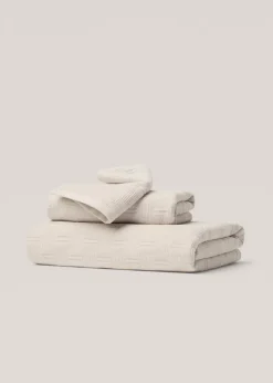 MANGO Ręczniki*Ręcznik do twarzy z wypukłym geometrycznym wzorem 100% bawełna 30x50 cm