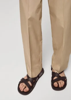 MANGO Skóra|Buty*Sandały ze skrzyżowanymi paskami z 100% skóry