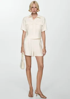 MANGO Krótkie Spodenki*Spodenki z ozdobnymi guzikami