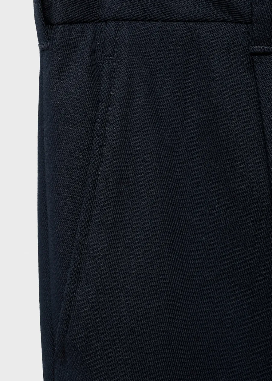 MANGO Spodnie*Spodnie straight fit z zaszewkami