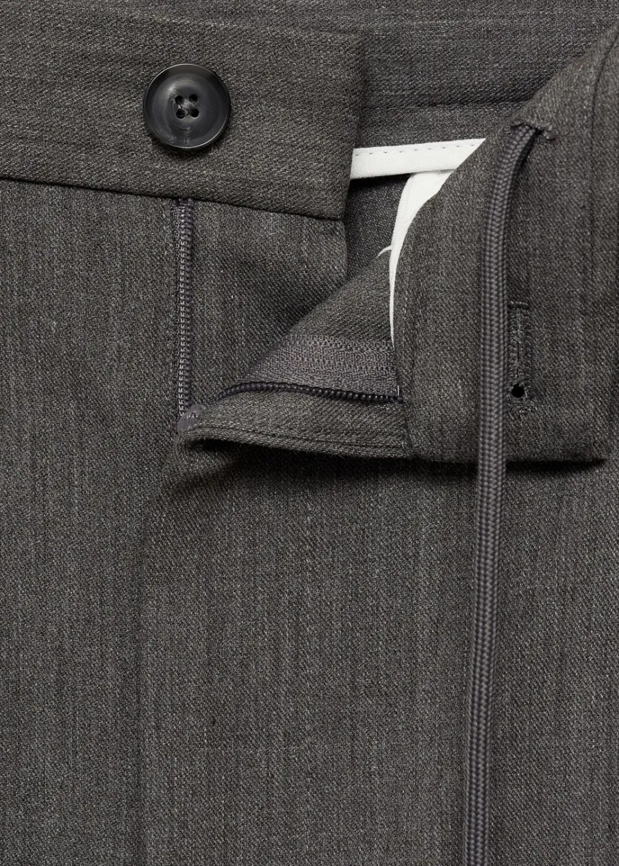 MANGO Spodnie*Spodnie straight fit z zaszewkami