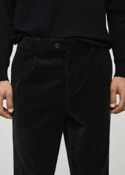 MANGO Spodnie*Spodnie sztruksowe straight fit z zakładkami