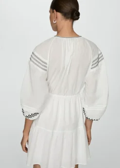 MANGO Sukienki I Kombinezony*Sukienka bawełniana z haftowanymi motywami