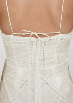 MANGO Sukienki I Kombinezony*Sukienka haftowana z dekoltem halter