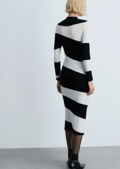 MANGO Sukienki I Kombinezony*Sukienka midi z półgolfem