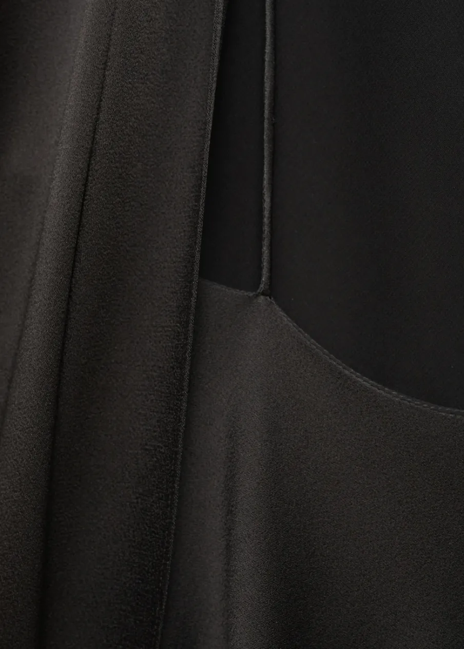 MANGO Sukienki I Kombinezony*Sukienka o asymetrycznym kroju ze wstęgą