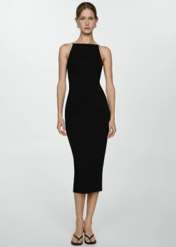 MANGO Sukienki I Kombinezony*Sukienka o taliowanym kroju z dekoltem halter