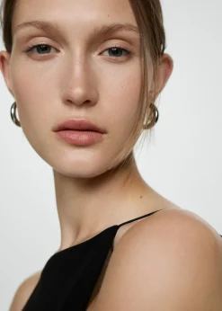 MANGO Sukienki I Kombinezony*Sukienka o taliowanym kroju z dekoltem halter