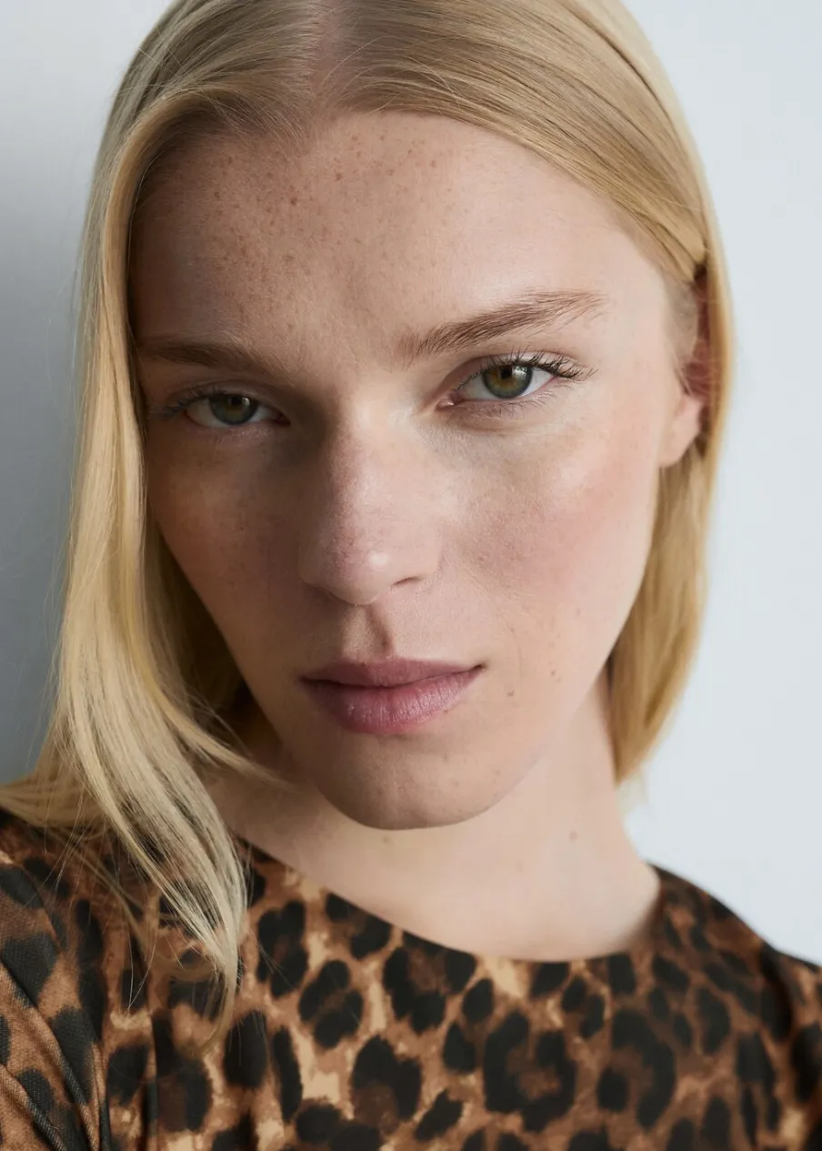 MANGO Sukienki I Kombinezony*Sukienka w panterkę z marszczeniami