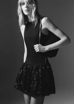 MANGO Sukienki I Kombinezony*Sukienka z cekinową spódnicą typu bombka