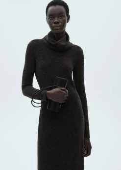 MANGO Sukienki I Kombinezony*Sukienka z dzianiny z golfem