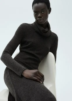 MANGO Sukienki I Kombinezony*Sukienka z dzianiny z golfem