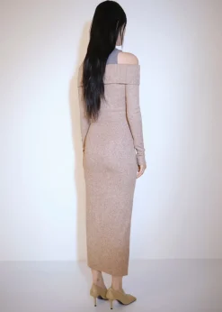 MANGO Sukienki I Kombinezony*Sukienka z dzianiny z odkrytymi ramionami