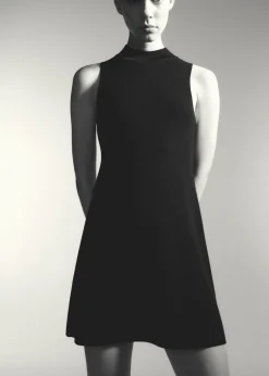 MANGO Sukienki I Kombinezony*Sukienka z dzianiny z półgolfem