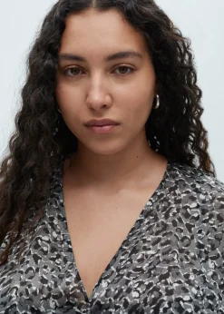 MANGO Sukienki I Kombinezony*Sukienka z falbanami zwierzęcy wzór