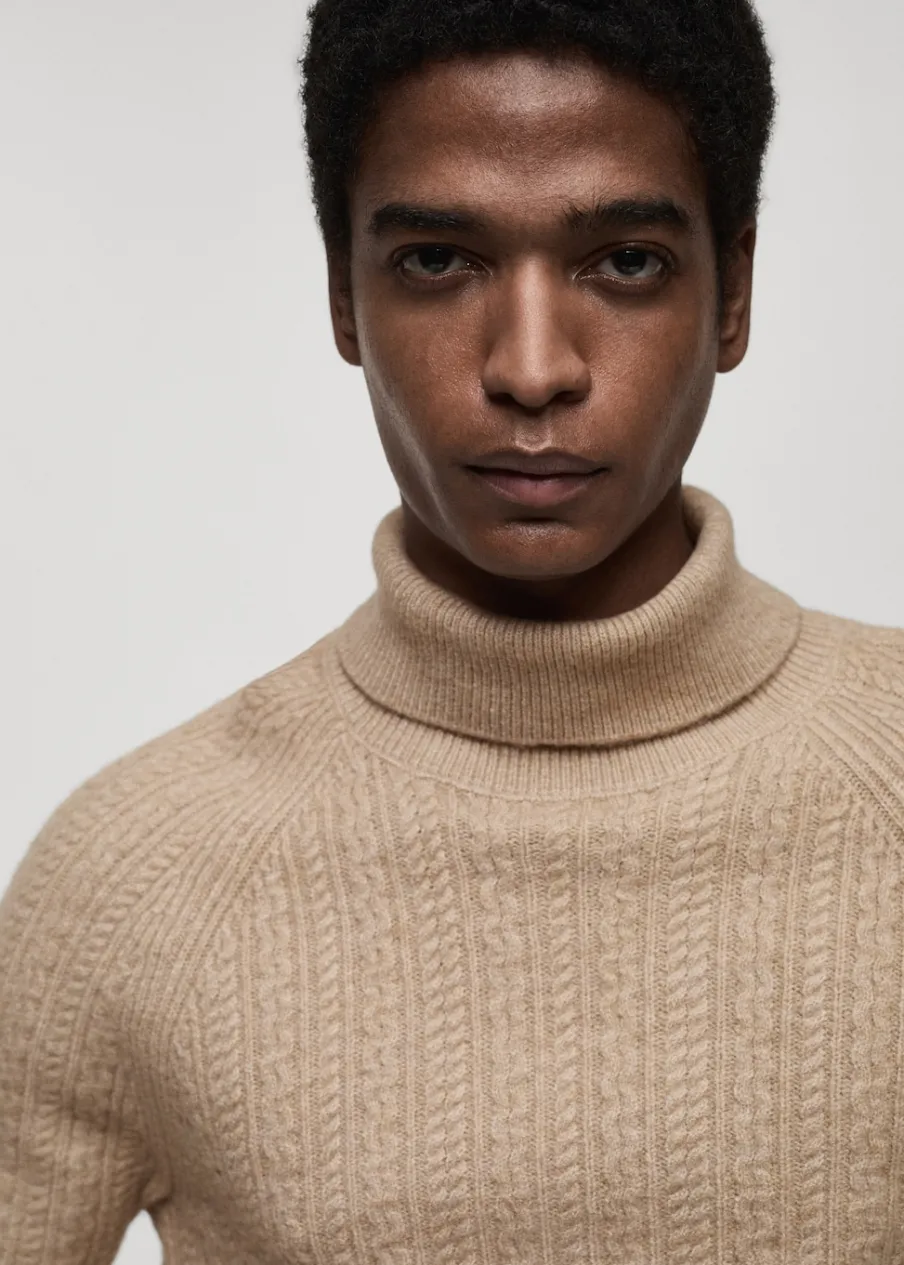 MANGO Kardigany I Swetry*Sweter z dzianiny z warkoczami i golfem