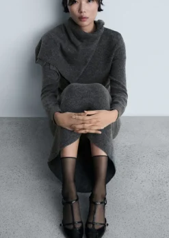 MANGO Swetry I Kardigany*Sweter z okrągłym dekoltem